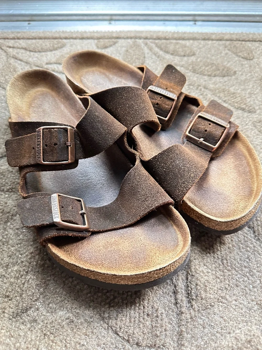Birkenstock Arizona Men’s Double Strap Sandals in Mocha Suede, EU43/US10 NARROW
